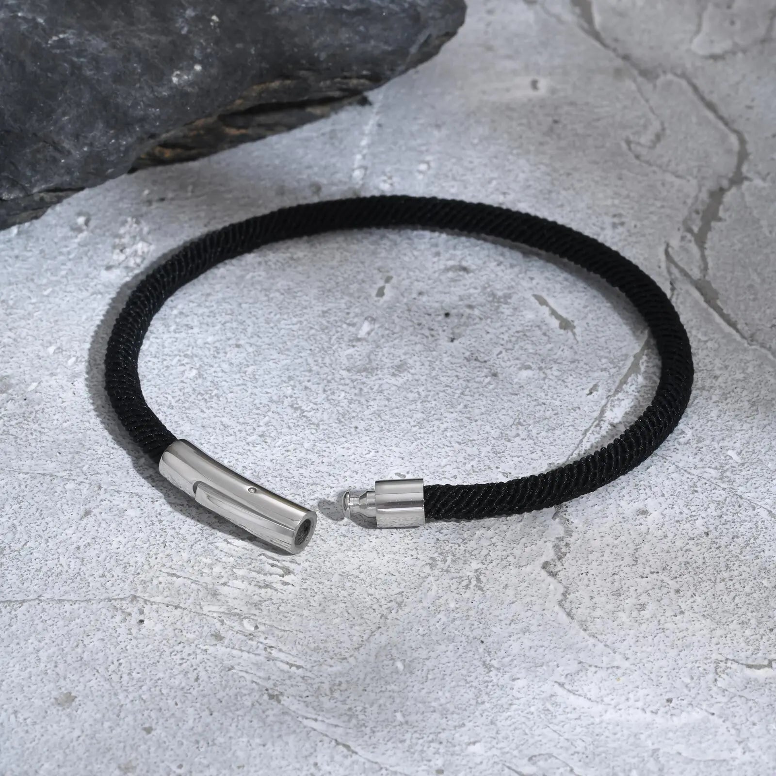 Bracelet Vnox Simple Classic noir à maillons en corde de Milan pour hommes et garçons, fermoir à boucle en acier inoxydable, bijou de poignet