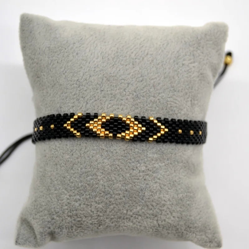 Beaded bracelet Black Hand knitting Originality Heart Arrow Geometry Fesign Bohemia Tide Adjustable Simple Rice bead bracelet se