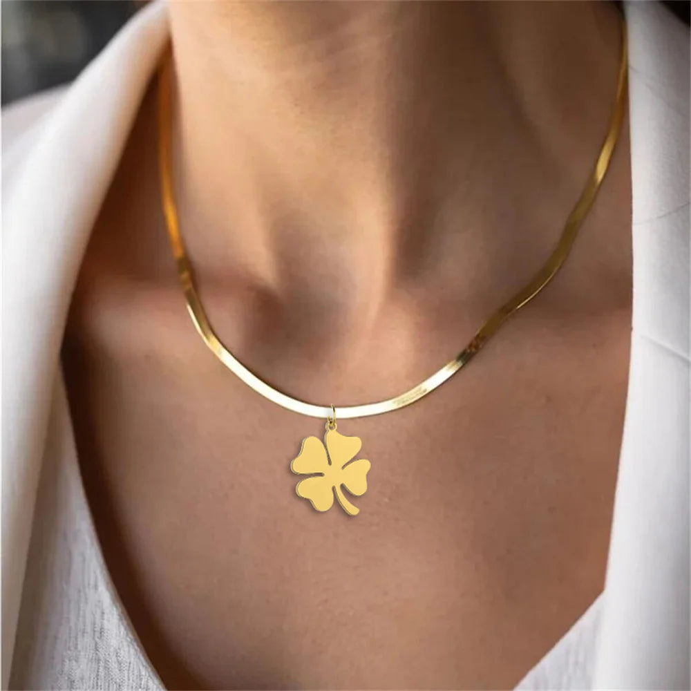 Dreamtimes Lucky Four Leaf Clover Necklace For Women Fashion Snake Chain Stainless Steel Pendant Necklaces Charm Choker Jewelry