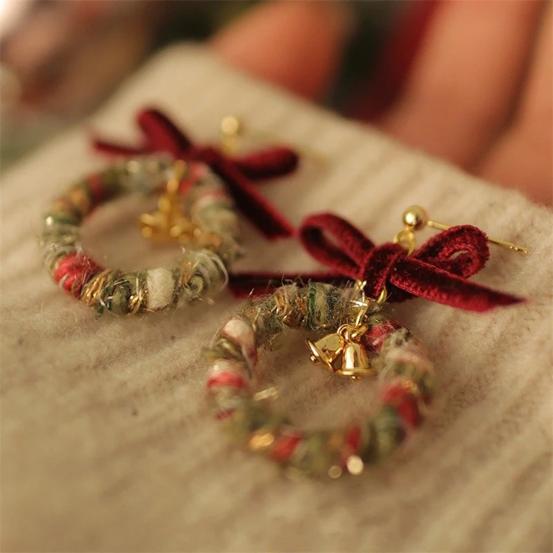 Lovely Zircon Snowflake Pearl Charm Earring For Women Christmas Flocking Hairball Bowknot Stud Earrings New Year Party Jewelry