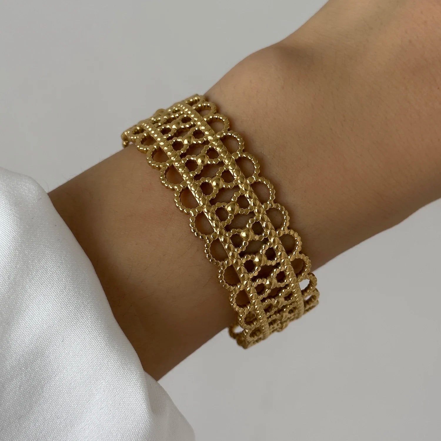 Stainless Steel Multilayer Wave Wide Bangles for Women Gold Color Metal Chunky Flower Cuff Bangle Bracelets Aesthetic Jewelry