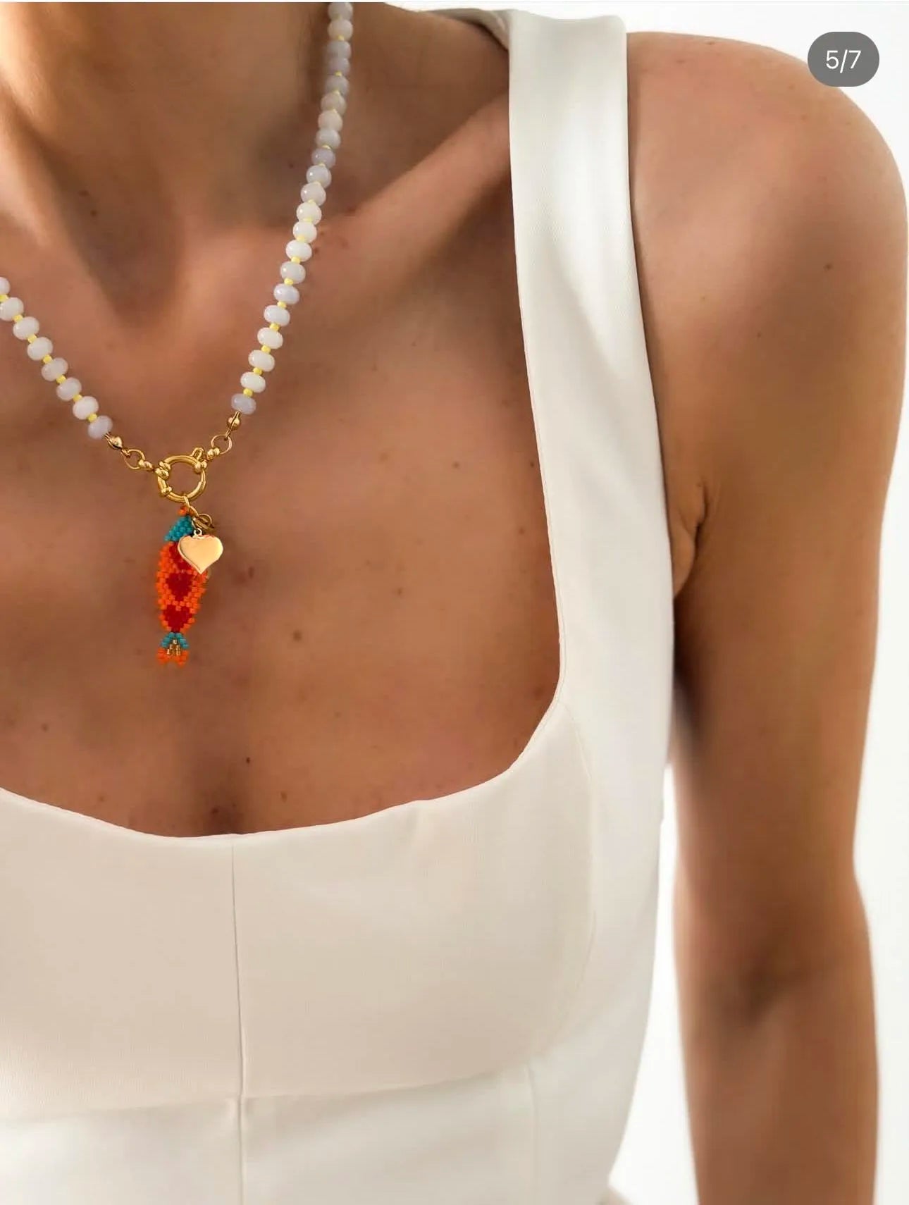 Bohemian Ocean Series hand-woven colorful fish pendant elegant and grand natural stone beaded necklace for girl go to beach