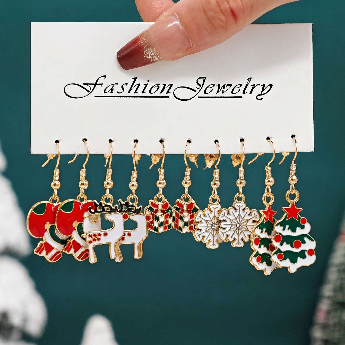 Christmas Alloy Drip Earrings Unique Reindeer Snowman Hat Snowflake Tree Women Accessories