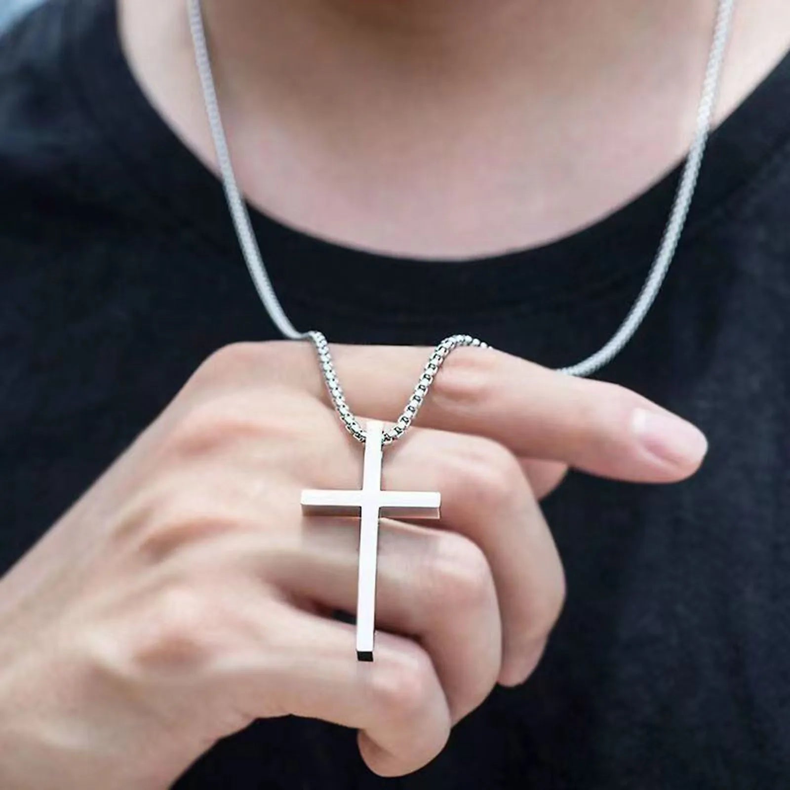 Vnox Cross Necklace for Men Women, Silver Color Plain Cross Pendant Collar with Stainless Steel Box Chain - Madeinsea©