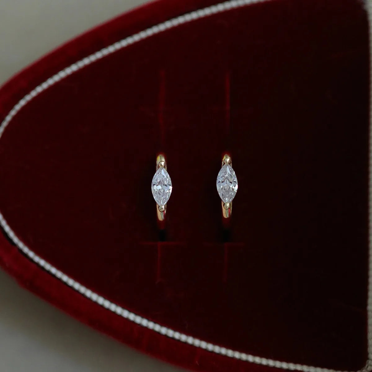 925 Sterling Silber vergoldet 14 Karat Gold geometrische Zirkon Ohrringe für Frauen einfache elegante exquisite Ohrschmuck