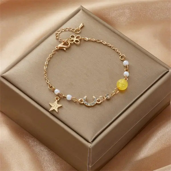 Koreanisches romantisches Mondperlenarmband für Damen, elegantes und exquisites Armband mit Stern- und Herzgliederkette, weihnachtlicher Schmuck