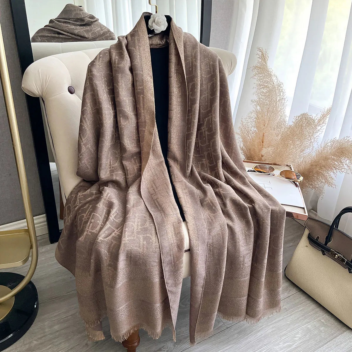 2025 Ladies Muslim Hijab Golden Thread Scarves Spring and Autumn Sun Protection Decoration Shawl Foulard Wrap Headscarf Scarf