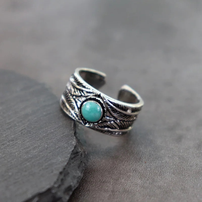 Retro Green Stone Feather Ring For Men Silver Color Punk Gothic Open Ring Handmade Designer Jewelry Unisex Accessories Love Gift