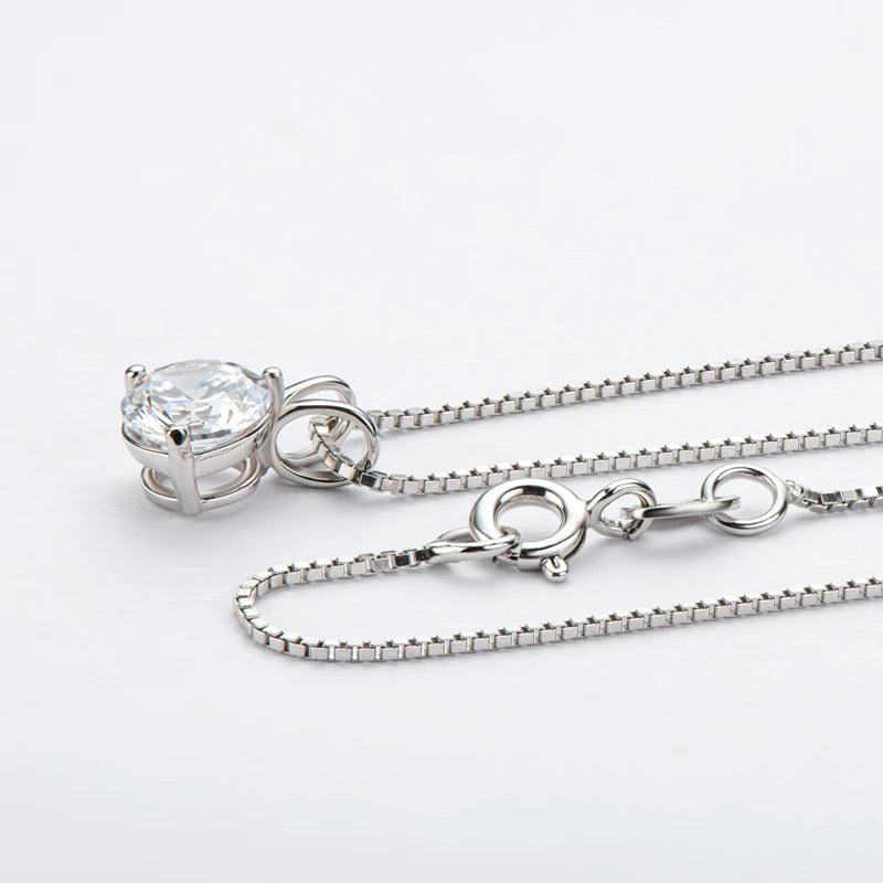 OXTAO Classic 1CT 2CT 3CT Moissanite Pendant Necklace 925 Silver D Color Glittering Diamond Ladies Jewelry Gift Adjustable Chain