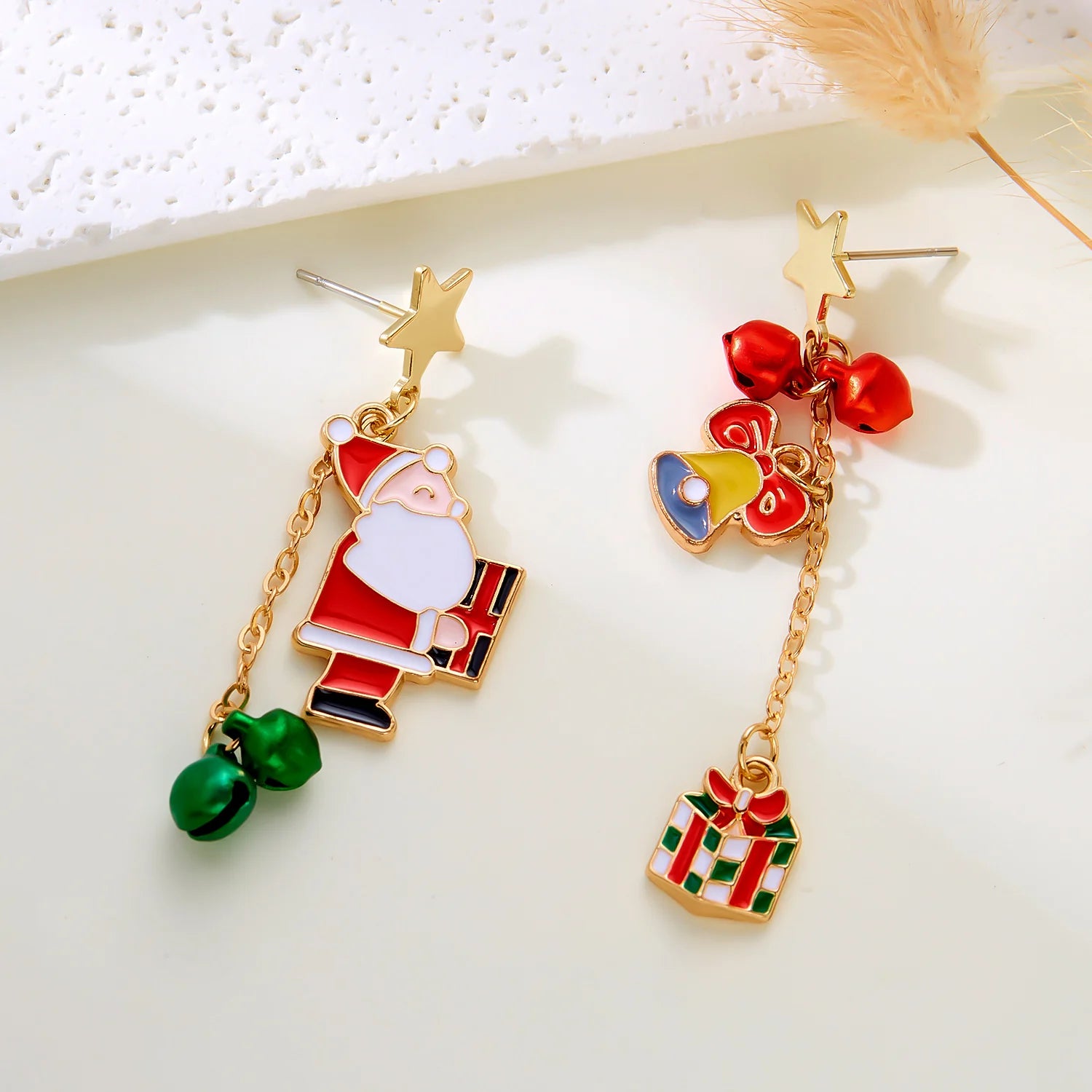 Fashion Christmas Asymmetrical Dangle Earrings for Women Santa Claus Snowman Snowflake Xmas Tree Earring Girls New Year Jewelry