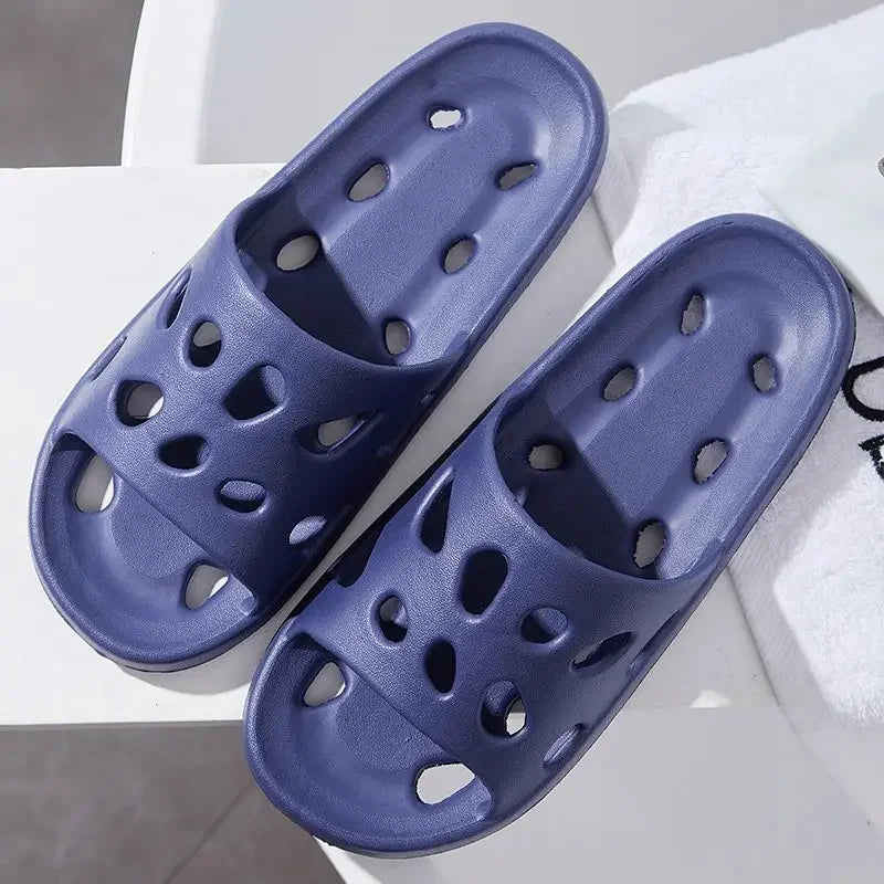 Summer Cloud Slippers Women Men Flip Flops Beach Sandals Bathroom Non-Slip Slides Women Slippers Indoor House Shoes Man Slipper