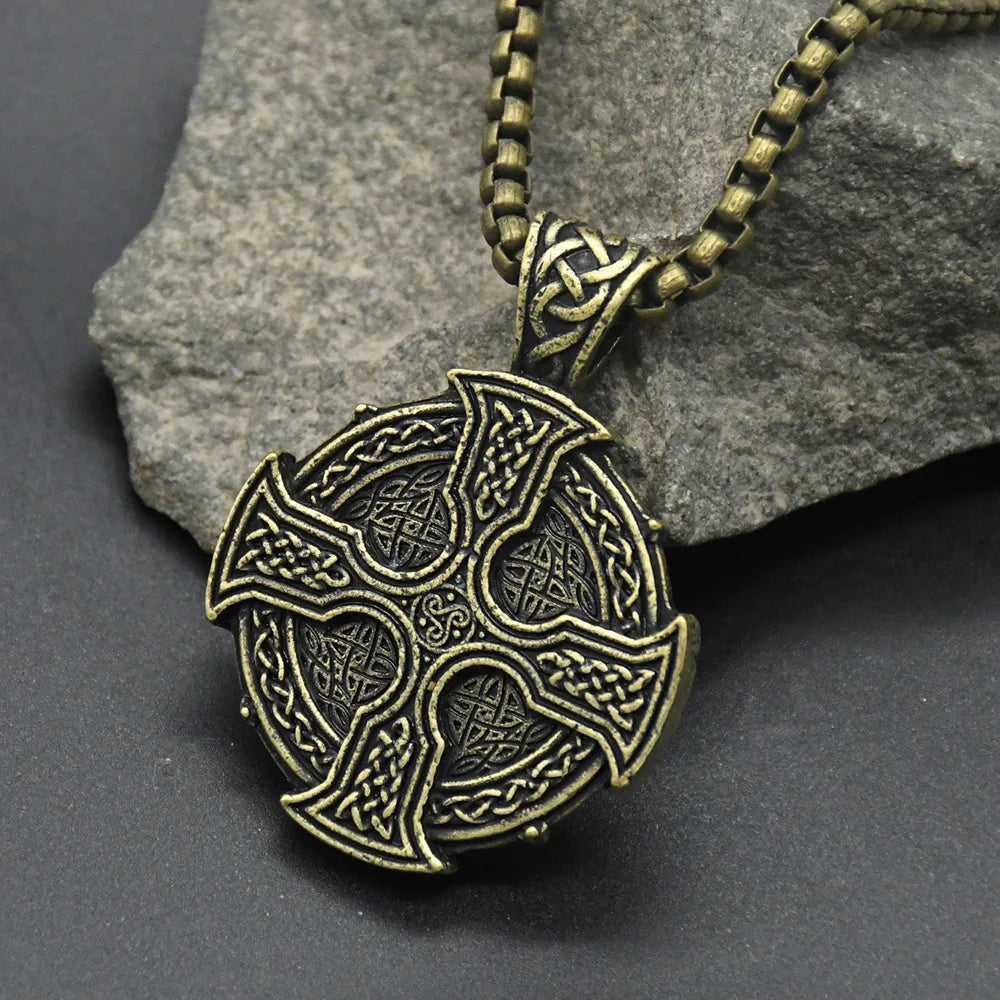 Kreuz Anhänger Halskette Männer und Frauen Mode Gothic Amulett Keltischer Knoten Irish Zubehör Schmuck Geschenk Großhandel