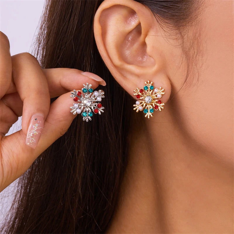 Exquisite Shiny Zircon Snowflake Stud Earrings for Women Colorful Crystal Christmas Temperament Earring Party Versatile Jewelry