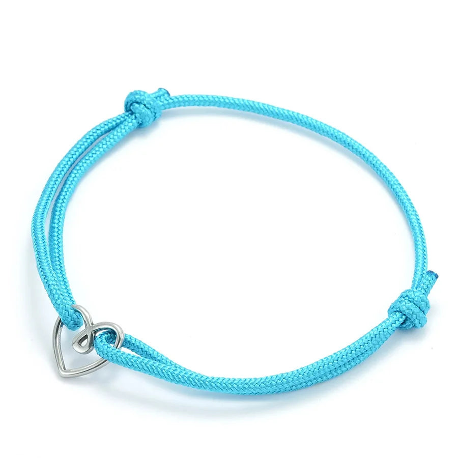 Handgefertigtes Valentinstag-Armband aus Edelstahl, verstellbar, mit Herzanhänger, dünnes Band, Freundschaftsschmuck