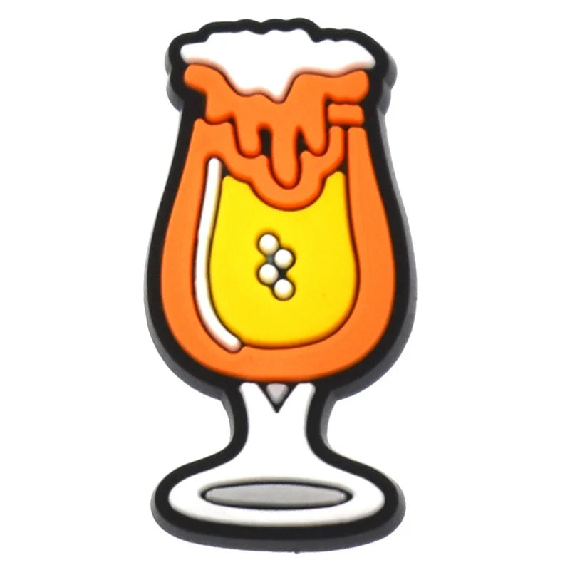1 pièce de breloques en PVC pour chaussures Crocs, motif poulet à la bière, accessoires de bricolage, badge unisexe, boucle pour sandales, décoration pour jeans enfant.