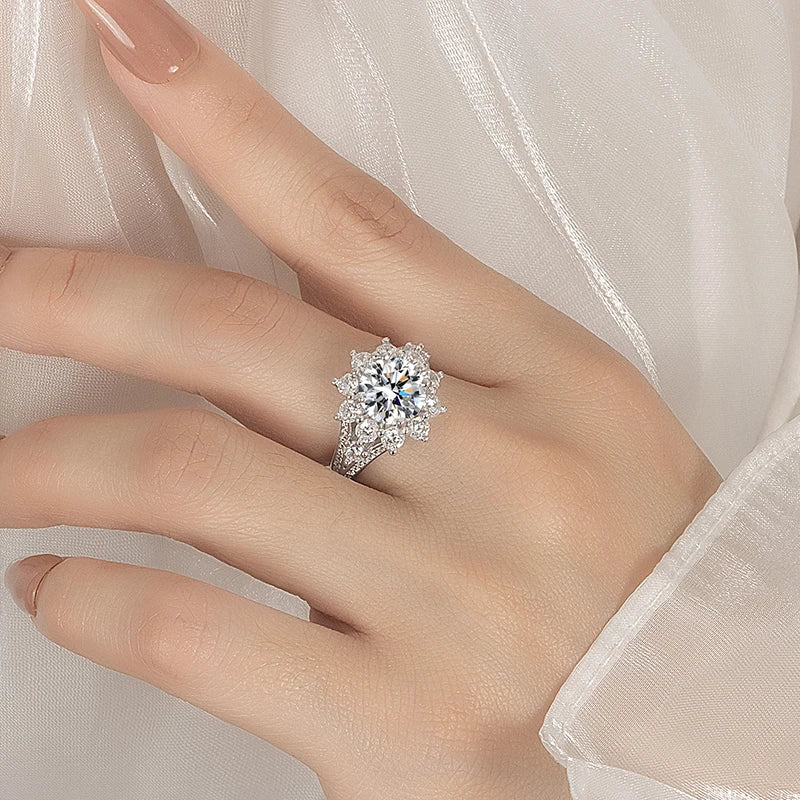 PERFANY 3CT Sunflower Moissanite Ring for Women S925 Pure Silver Plated 18K White Gold Diamond Luxury Wedding Jewelry - Madeinsea©