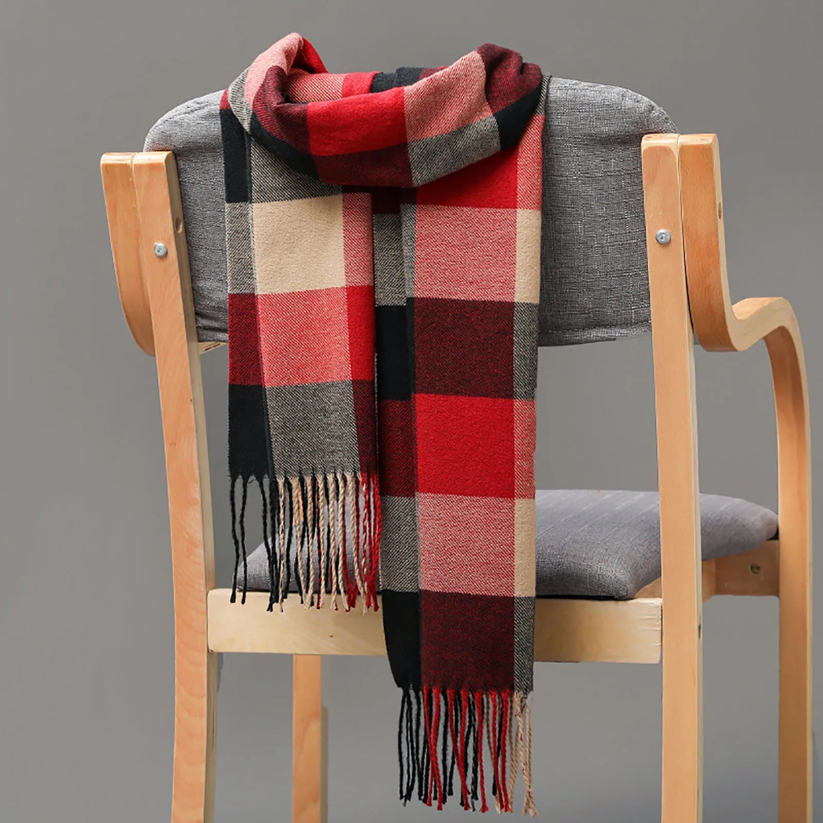 Men's Scarf Winter Thick Warm Plaid Fringed Tassels Cashmere Business Long Scarf Wraps Camping Hiking Scarf Shawl Classic Scarf