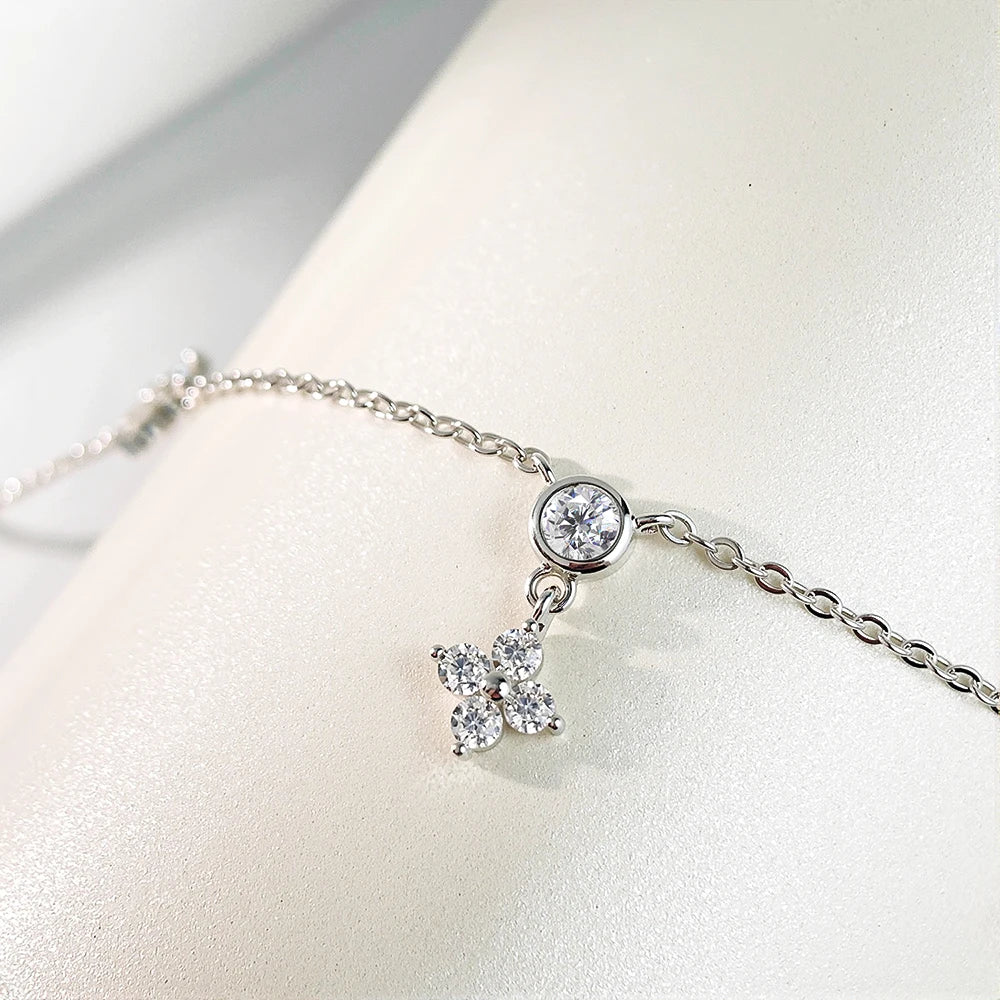 Serenity D Moissanite Necklace for Women Gift Solid 925 Silver Sparkling Lab Diamond Four Leaf Clover Pendant Neck Chain Jewelry