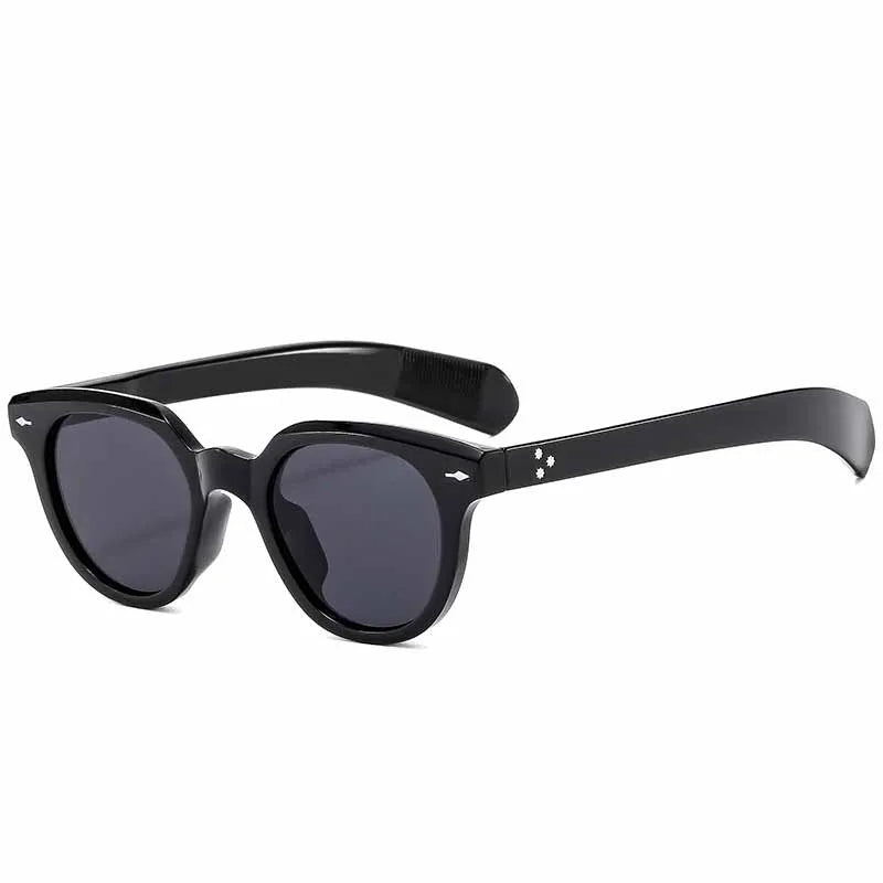 2025 Ins Popular Women Square Sunglasses Men Vintage Brand Design Rivets Oval Punk Female Shades UV400 Fashion Male Sun Glasses