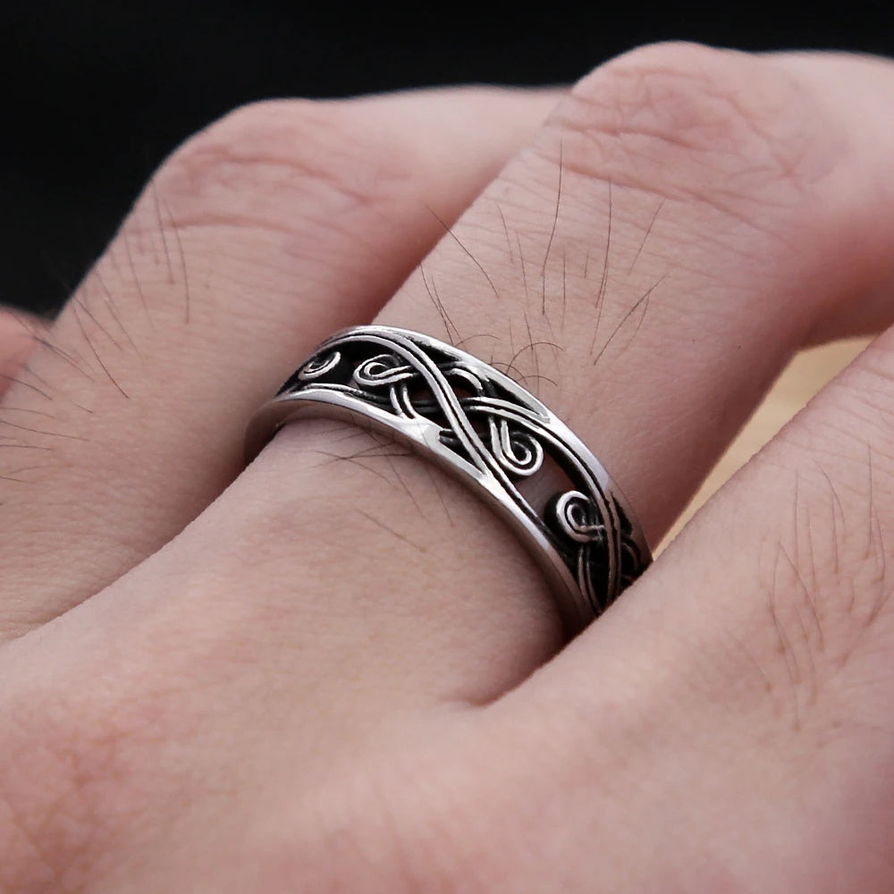 Simple 316L Stainless Steel Hollowed Rings For Men Women Vintage Fashion Tang Glass Pattern Ring Creative Party Couple Jewelry