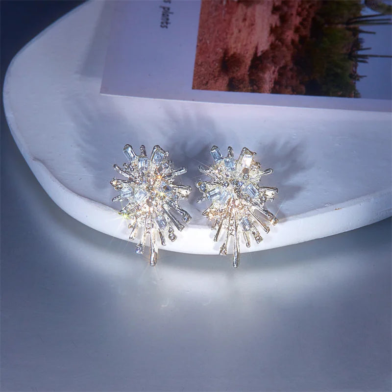 Sparking Snowflake Firework Stud Earrings For Women Girls Rhinestone Exquisite Zircon Piercing Earring Girls Party Charm Jewelry