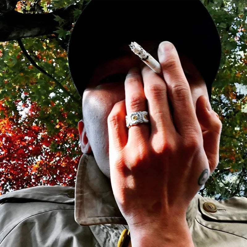 Ring mit kleinem Gänseblümchen für Damen und Herren, modischer Hip-Hop-Ring, verstellbar, offener Ring, kreatives Accessoire, handgefertigter Designerschmuck, Geschenk