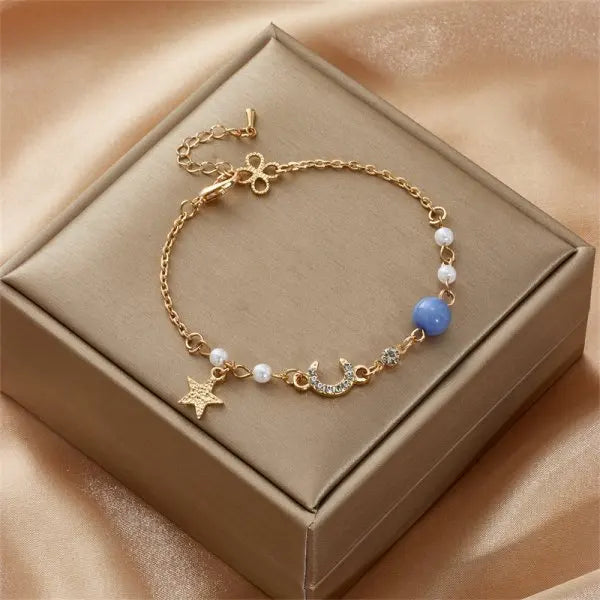 Koreanisches romantisches Mondperlenarmband für Damen, elegantes und exquisites Armband mit Stern- und Herzgliederkette, weihnachtlicher Schmuck