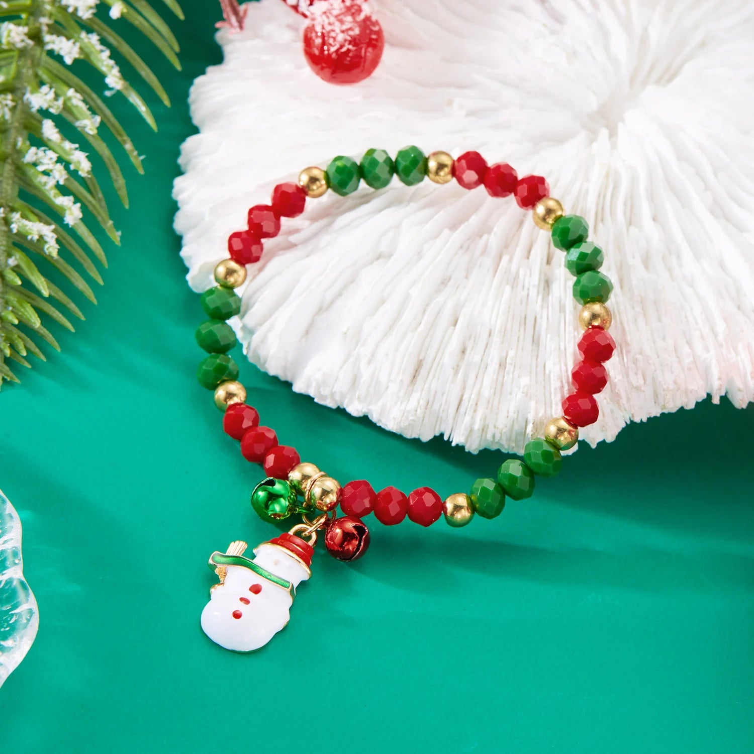 Cute Christmas Crystal Beaded Bracelet For Women Santa Claus Xmas Tree Snowflake Pendant Beads Bangle Party New Year Jewelry