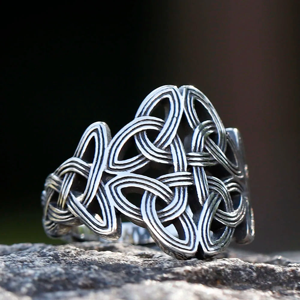 2024 New Pattern Stainless Steel Ring Wiccan Cross Celtics Knot Women Rings Witchcraft Good Luck Protection Amulet jewellery