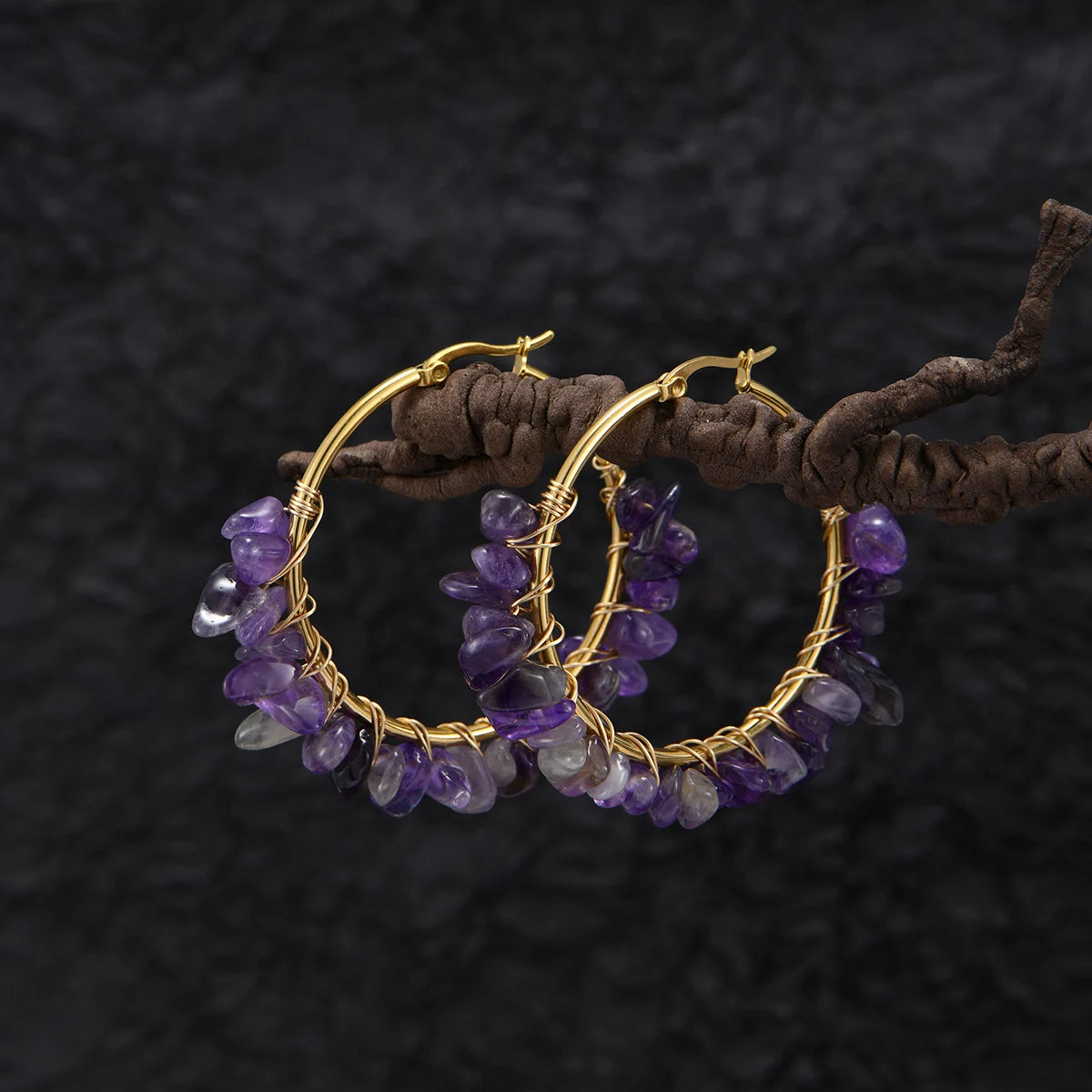 A Pair of Fashionable and Creative Round Natural Stone/Turquoise Earrings, Various Colors of Stone Earrings