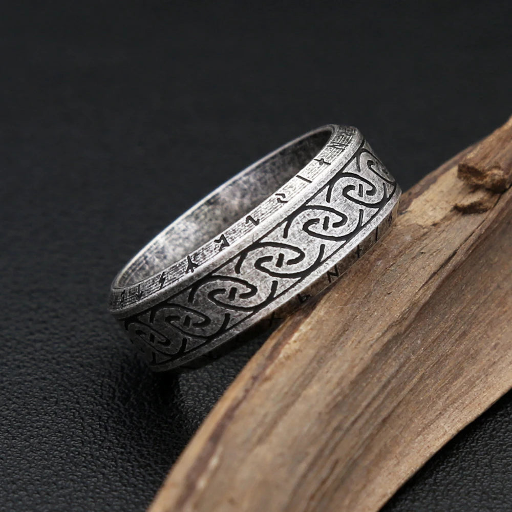 Bague nordique simple en acier inoxydable Futhark Runes pour hommes et femmes Viking Odin Vegvisir Amulet Ring Fashion Icelandic Jewelry Gifts