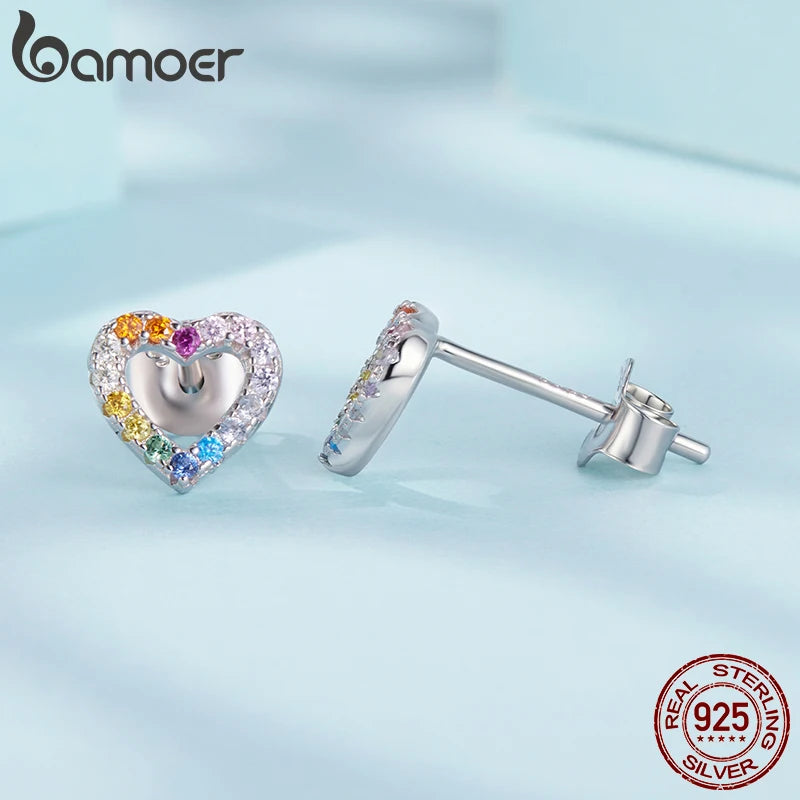 BAMOER 925 Sterling Silber Regenbogen Herz Ohrstecker für Damen, besetzt mit Zirkonia, süße Schmuckstücke, perfektes Geschenk für Paare
