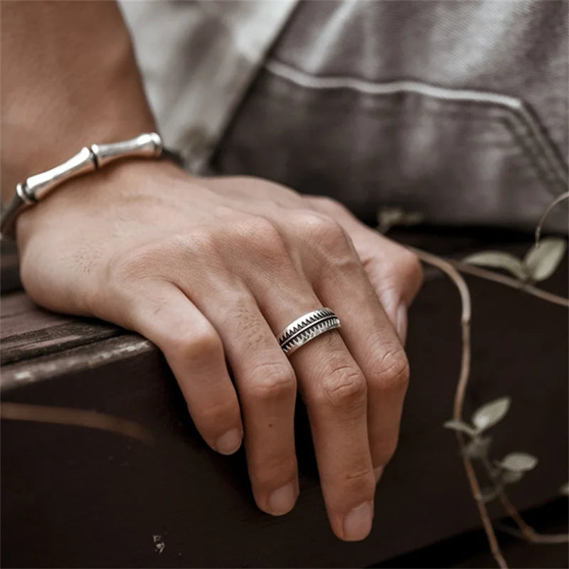 Mode Hip-Hop Sägezahn Design Ring für Männer Schmuck Persönlichkeit Männlichen Zeigefinger Ring S925 Schmuck Geschenk für Freund