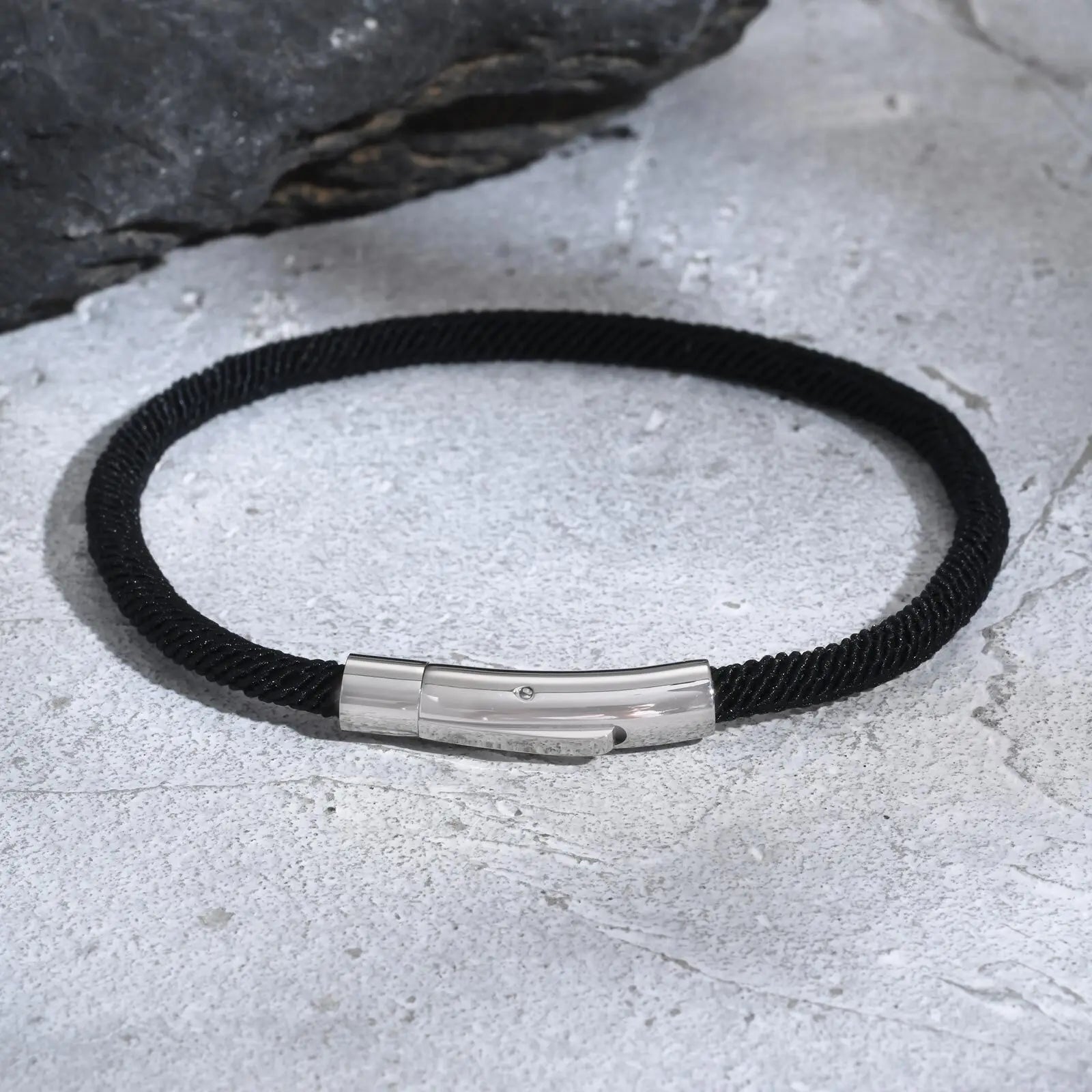 Bracelet Vnox Simple Classic noir à maillons en corde de Milan pour hommes et garçons, fermoir à boucle en acier inoxydable, bijou de poignet