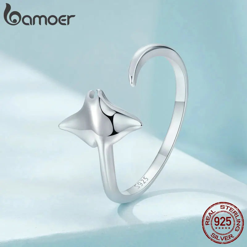 BAMOER 925 Sterling Silver Vivid Manta Open Ring Sea Animal Adjustable Ring for Women Statement Ring Jewelry Gift SCR1037-E
