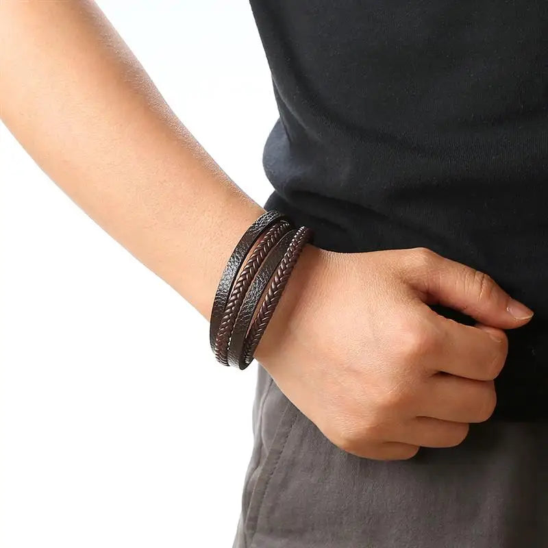 Neues geflochtenes Lederarmband für Herren, klassisch handgewebt, mit Magnetverschluss, mehrlagiges Lederarmband – das perfekte Schmuckgeschenk für Männer