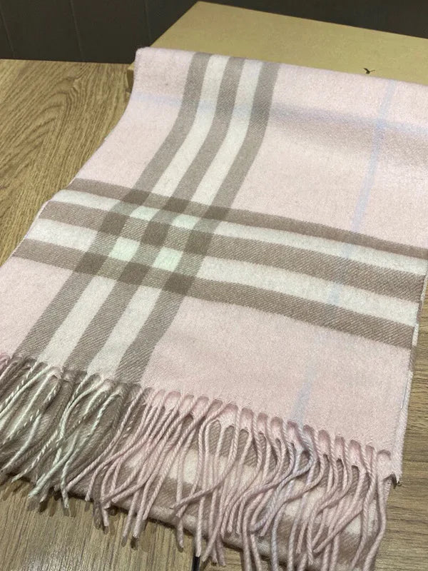 2026 New High Quality Autumn And Winter Cashmere Scarf, Simple, Fashionable, Versatile, Warm Neck, Winter External Wear