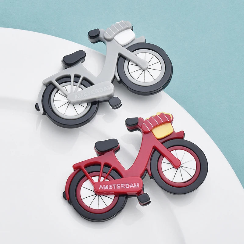 Wuli&amp;baby Broches de vélo en acrylique pour femmes, jolies broches de vélo, 2 couleurs, intéressantes, décontractées, pour fête, cadeaux