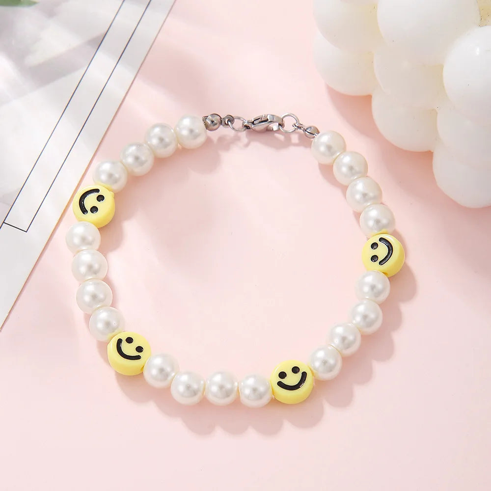 Retro Smiling Face Bead Bracelets Imitation Pearl Clay Handmade Beaded Bracelets Desinger Jewelry Unisex Accessories Lovers Gift