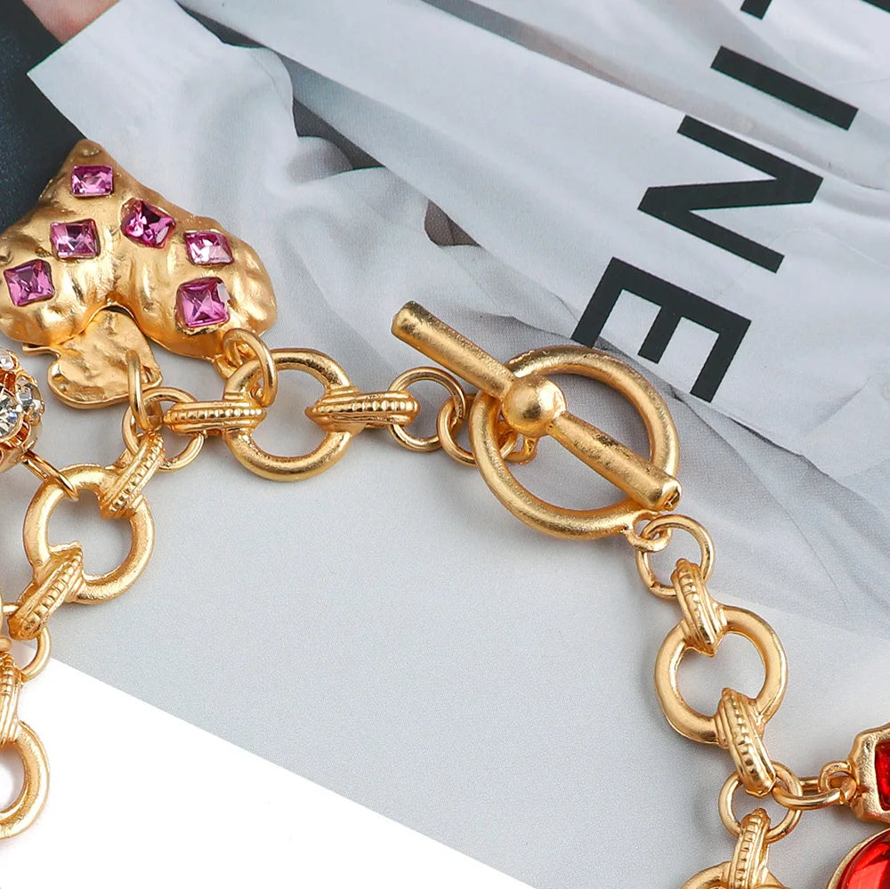 Street-shot Bohemian-style heart-shaped handchain jewelry for women with sweet temperament, cross-border wholesale.