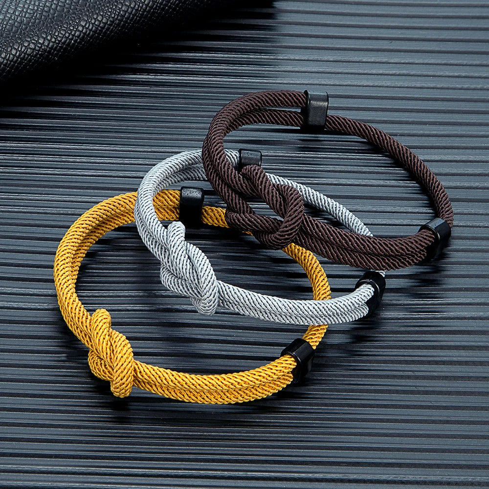 MKENDN Schwarzes Metallarmband mit quadratischem Knoten, handgefertigt, verstellbar, für Damen und Herren, Schmuckgeschenk für Paare