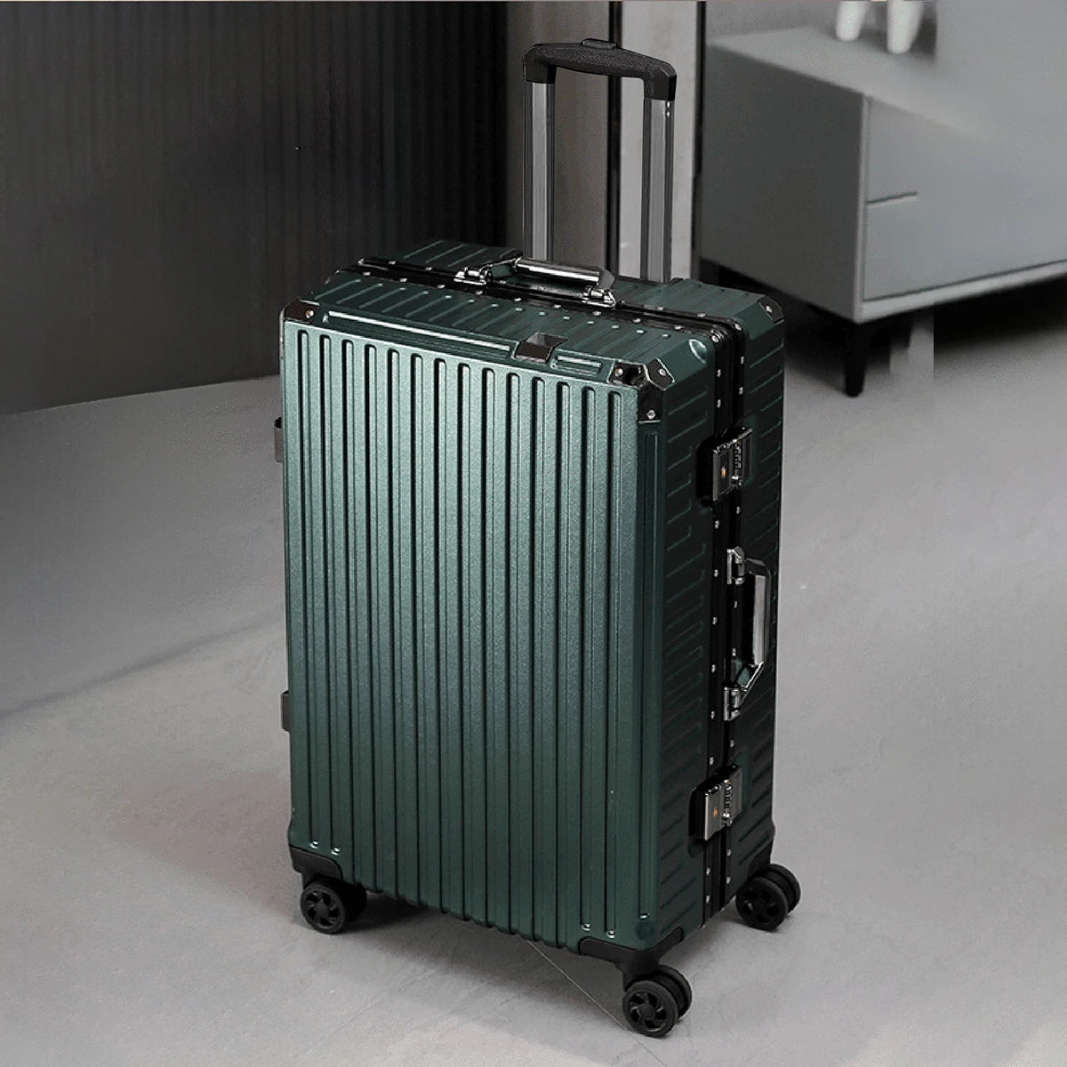Trolley Luggage 20 24 26 28 Inch Aluminum Frame Rolling Luggage Case USB Travel Suitcase on Wheels Combination Lock Carry-On Luggage
