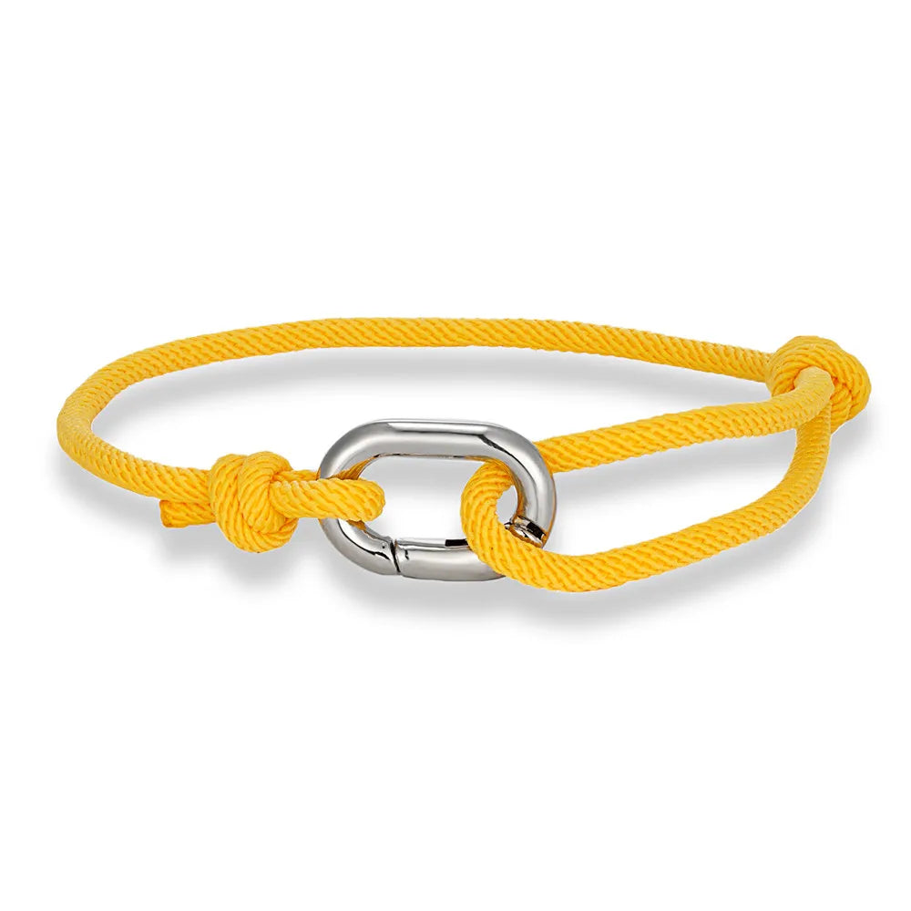 Bracelet MKENDN style nautique pour homme, fin et ajustable, avec fermoir ovale à ressort, idéal pour les surfeurs et les amateurs de bijoux de plage.