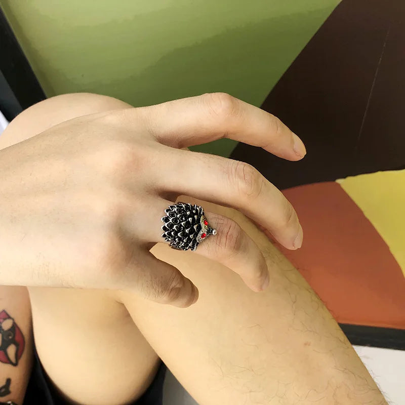 Retro Red Eye Hedgehog Ring For Men Women Punk Gothic Rock Hiphop Open Ring Handmade Designer Jewelry Unisex Accessories Gift