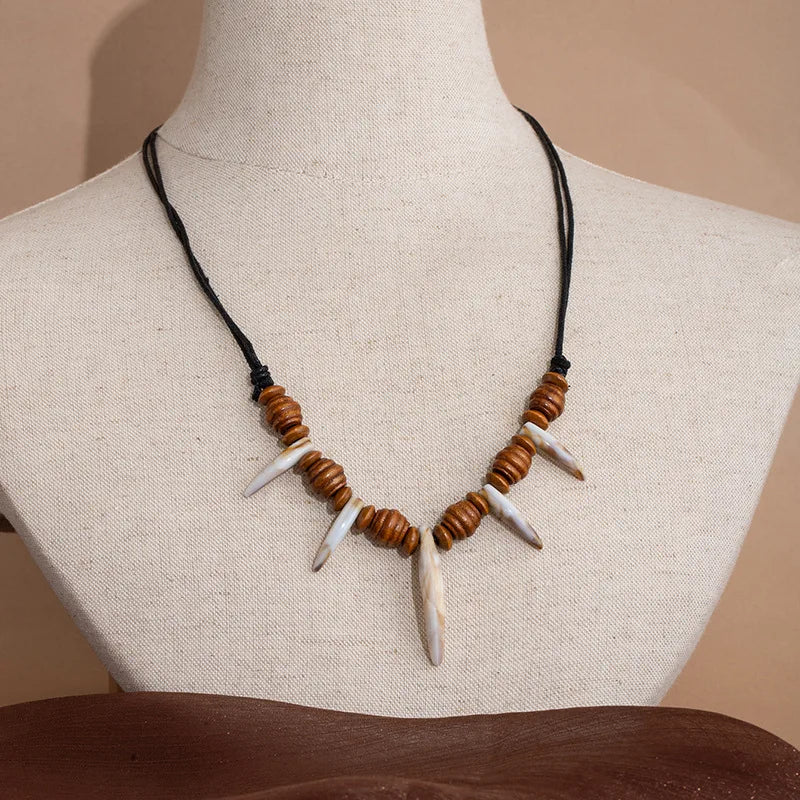 Fashion Retro Imitation Shark Tooth Pendant Necklace Men Women Ethnic Style Bohemian Necklaces Party Gift Jewelry Accessories