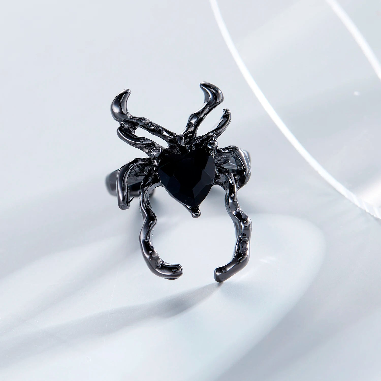 Halloween Exaggerated Spider Rings for Women Gothic Aesthetic Dark Animal Imitation Pearl Finger Ring Men Party Punk Jewelry