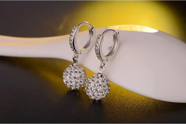 Luxuriöse Creolen aus 925er Sterlingsilber mit 10 mm Strasskugel-Anhänger für Damen, Hochzeitsschmuck, Aretes Creole Huggies