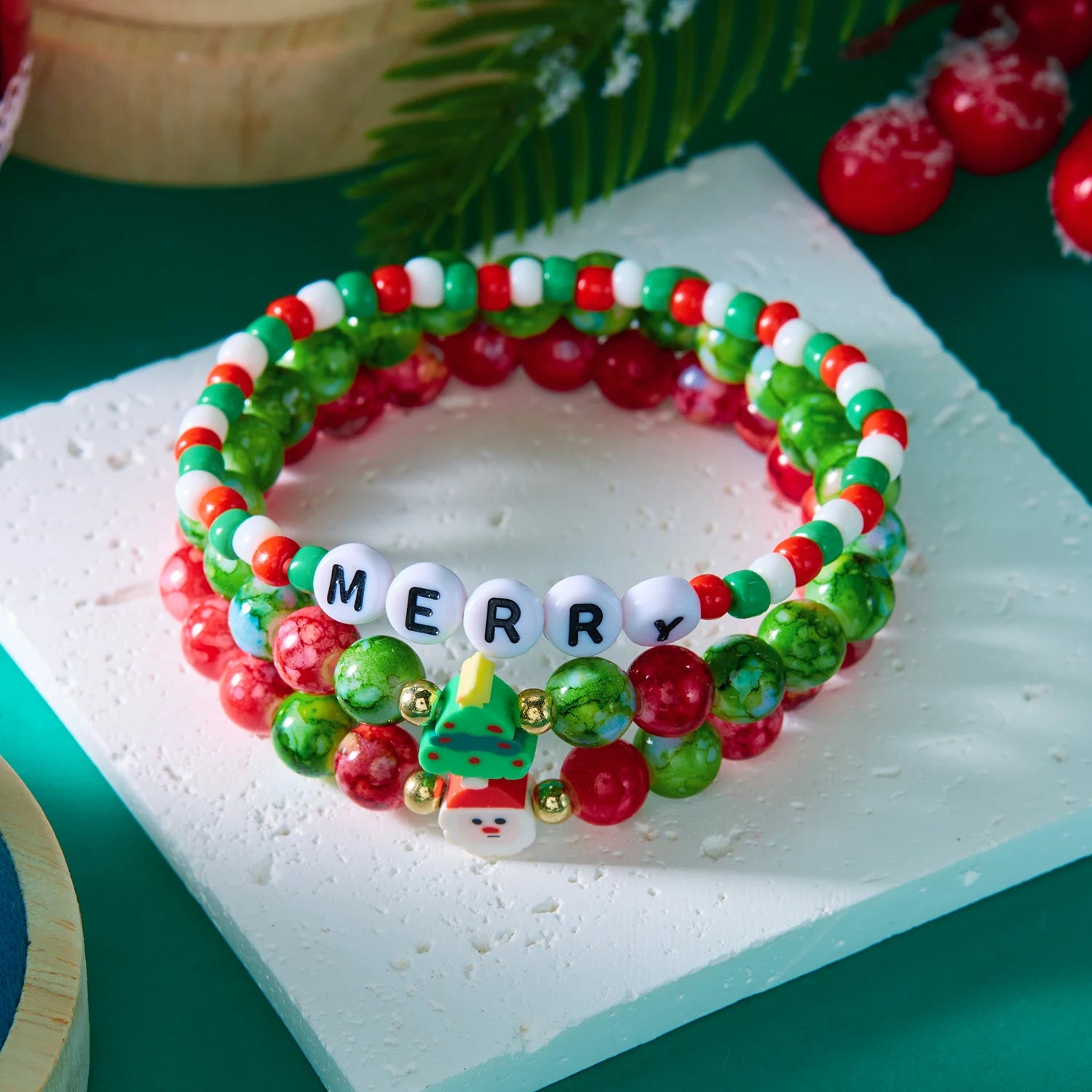 3Pcs Christmas Bracelet Set For Women Colorful Beaded Santa Claus Xmas Tree Snowflake Snowman Pendant Bracelets Festival Gifts