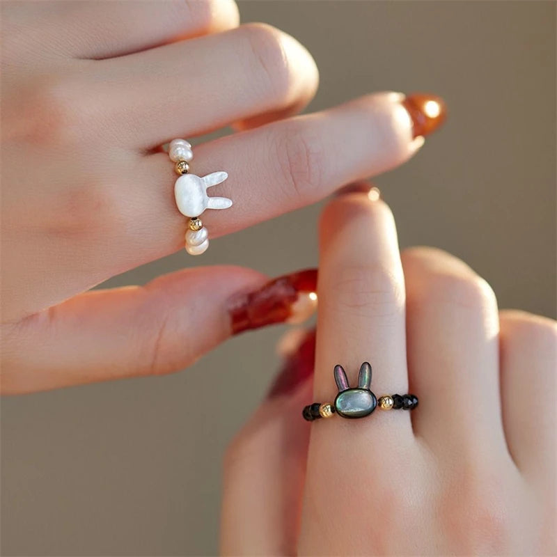 Simple Design Cute Rabbit Beaded Ring for Women Black And White Beads Animal Finger Ring Party Aesthetics Jewelry Accessories