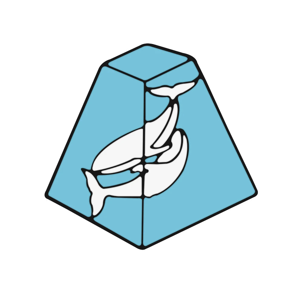 New Blue Marine Life Enamel Pins Cute Whale Dolphin Animal Brooches Women Men Lapel Pin Badges Jewelry Gift for Friend Wholesale